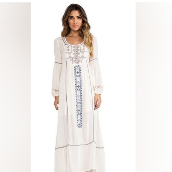 Free People Dresses & Skirts - Free People Desert Winds Embroidered Maxi Dress Ivory Combo size 8